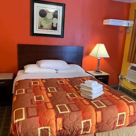 Scottish Inns Wrightstown Eksteriør bilde